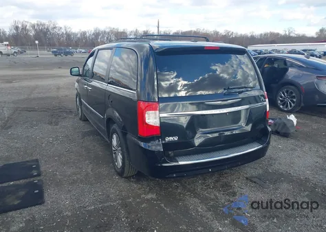 2016 Chrysler Town & Country Touring-L из США, поврежденный, VIN 2C4RC1CG1GR232605